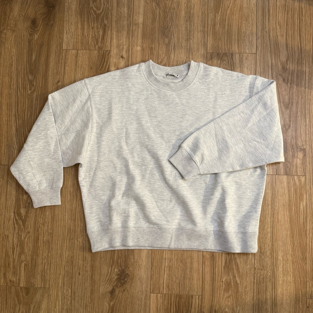 Zara Gray Sweatshirt